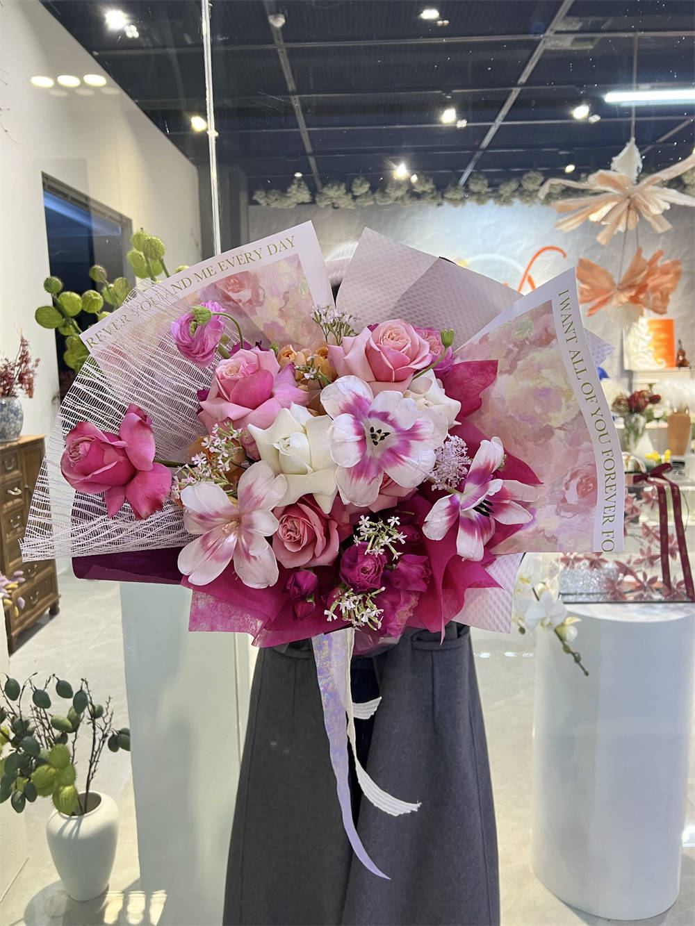 ov高定花礼粉色系特别设计花束优雅浪漫尽在掌握