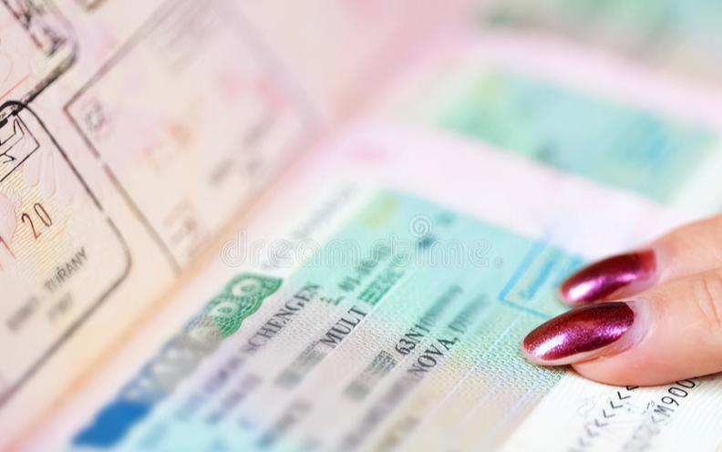 73意大利签证材料1,身份证,护照原件,户口本身份证复印件2,35*40白