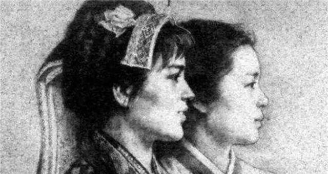 40年前那2位印在第四套贰角人民币上的女孩如今过得如何