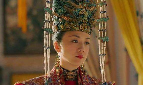 分别是明武宗的夏皇后和明思宗的周皇后.马皇后其实也很平民.