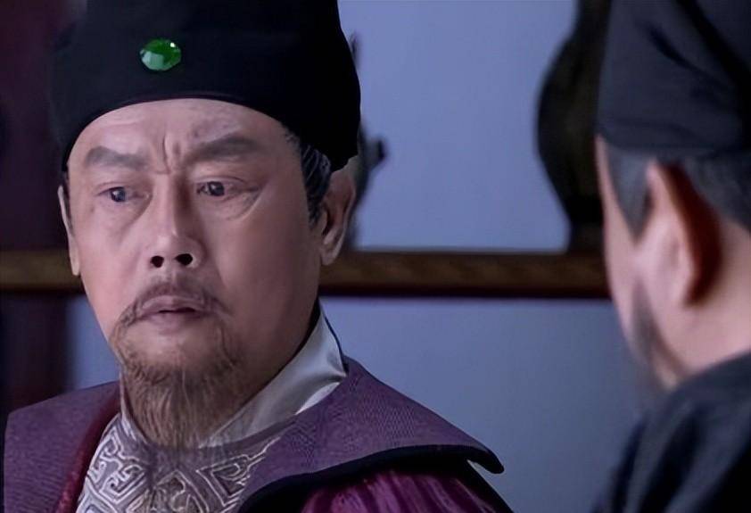 张柬之却是很有把握,因为从公来说,自己和姚崇乃至早已病故的狄仁杰都