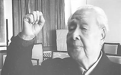 妻子瘫痪儿子病逝杨敬年仍乐观生活80岁入党活到108岁