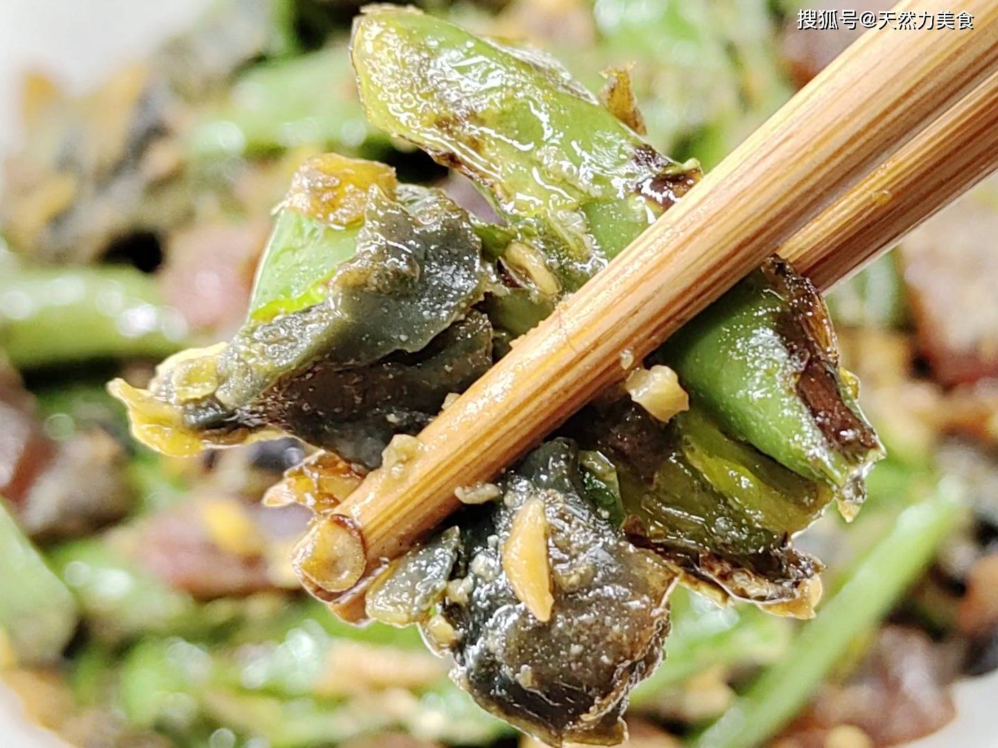 还要做法简单,辣椒炒皮蛋就很香辣美味,太下饭了_味道_豆豉_时候