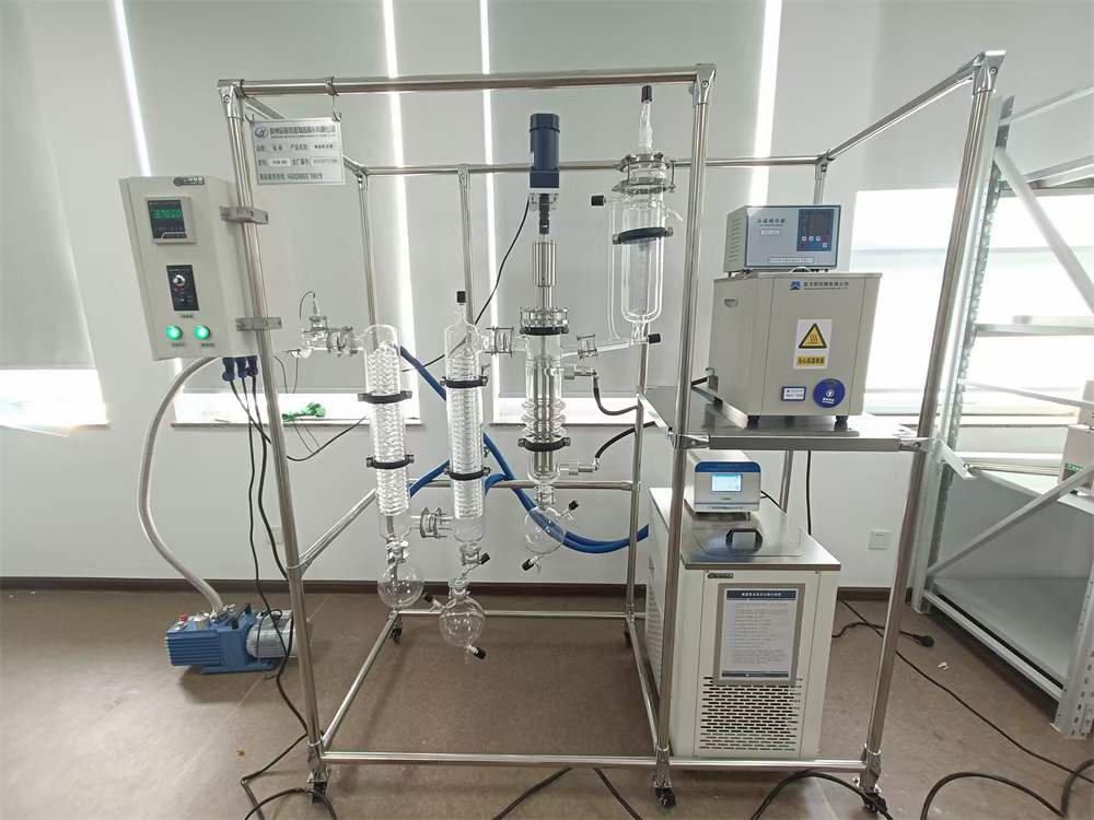 精细化学提纯分子蒸馏仪