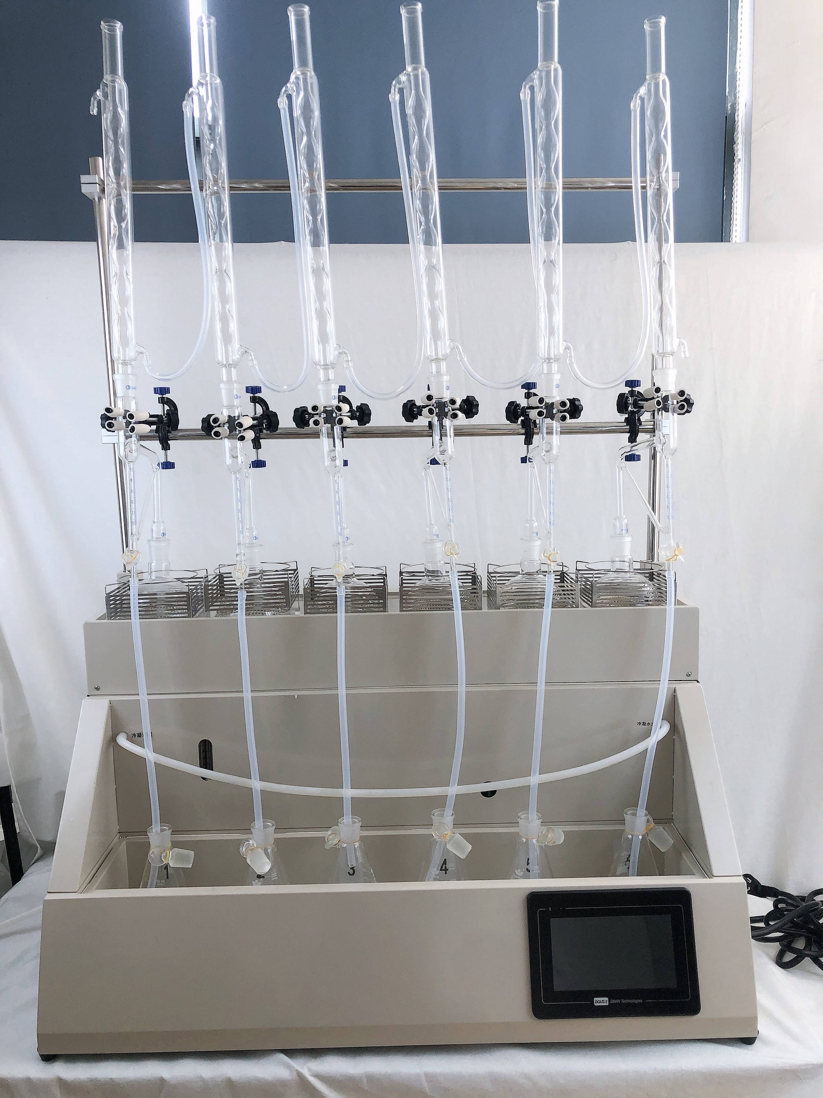 油水分离蒸馏测定仪是一种使用于液体和石油含水量测