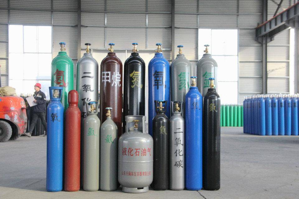 cng是一种将天然气加压并以气态储存在容器中的燃料,主要成分为甲烷