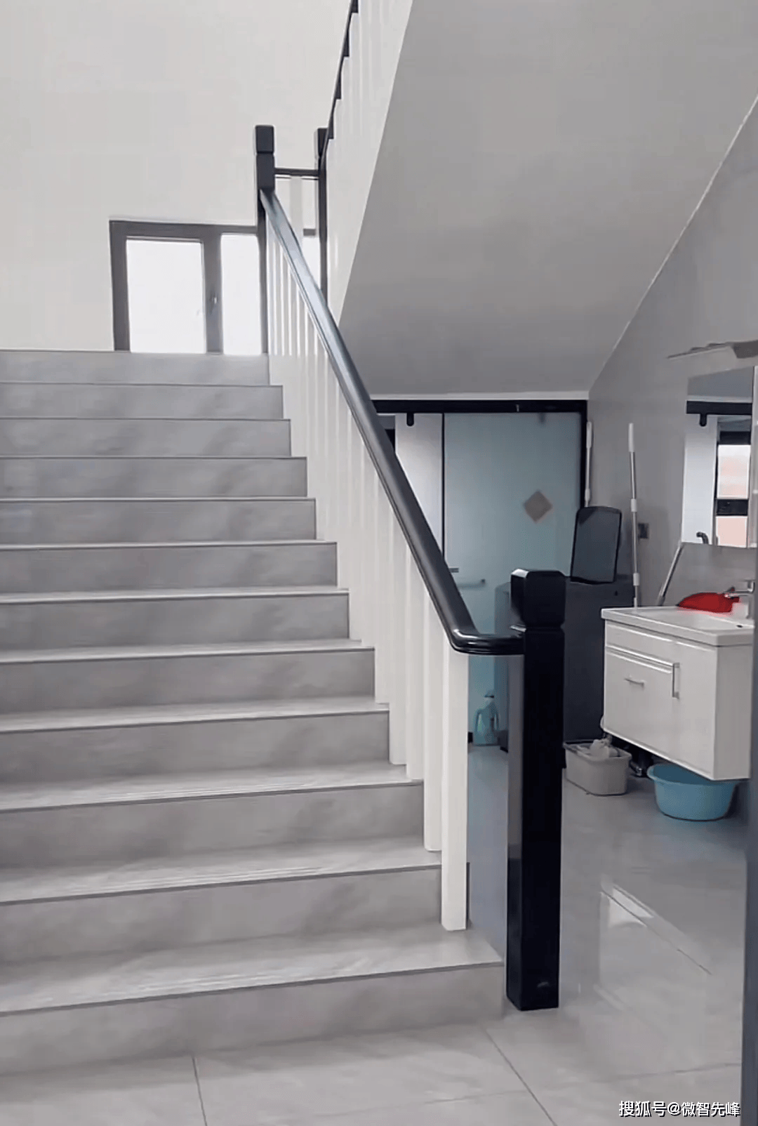 房屋风水:不是所有的风水都可以改_楼梯_情况_问题