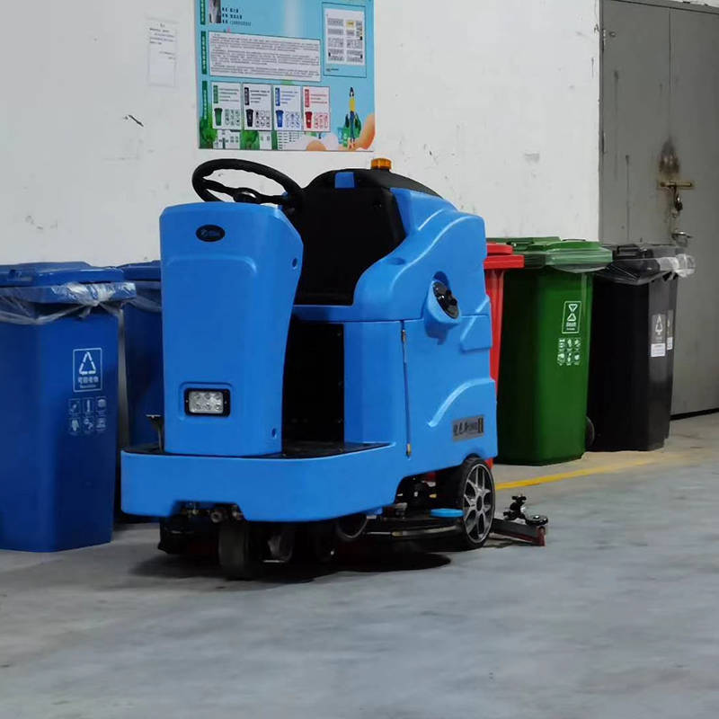 常熟工厂洗地机便捷高效完成清洁任务