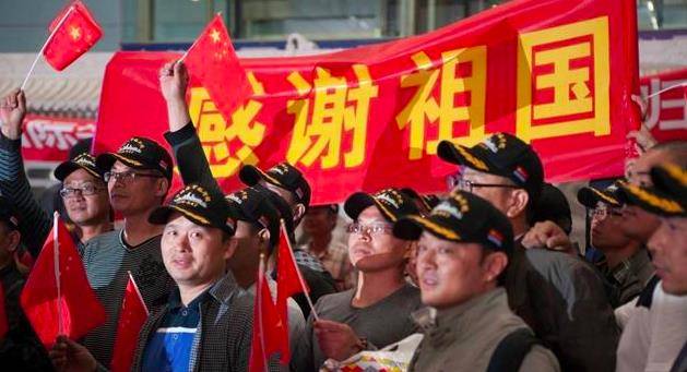 警车开道特警保护,华侨全部安全撤离_公民_同胞_乌克兰政府