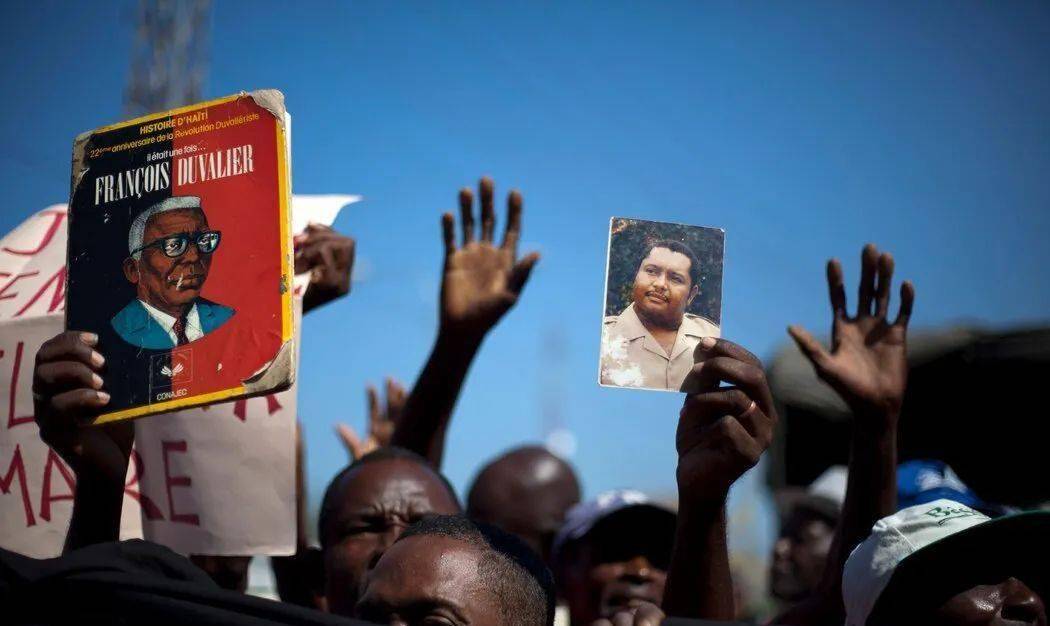 原创海地一个连美国都不想骗他的国家总统逼民众卖血让民众吃土