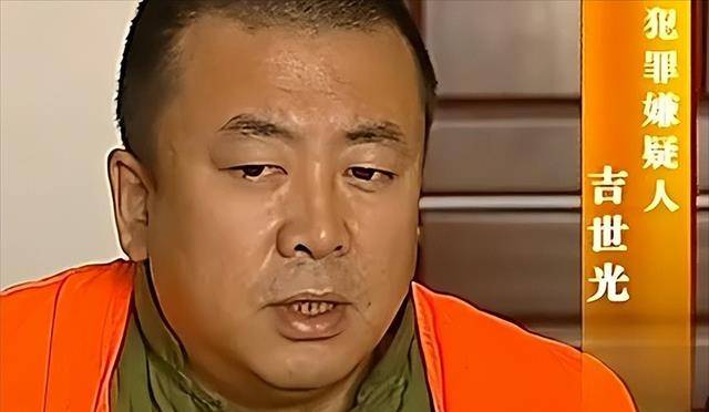 2011年瘫痪刑警看潜伏时大喊是他害的我不久后演员被捕