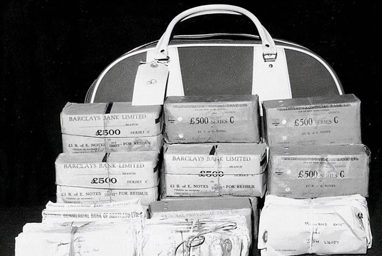 原创1963年英国火车被劫260万英镑主犯逃亡38年回国我想免费治病