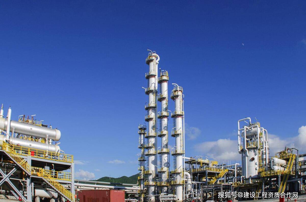 现代工业的动力与未来——石油化工总承包一级资质|挂靠合作加盟_企业