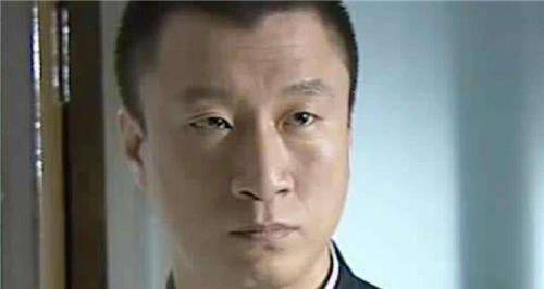 原创征服刘华强原型现实中比电视上还狠弟弟被欺负他杀光仇家