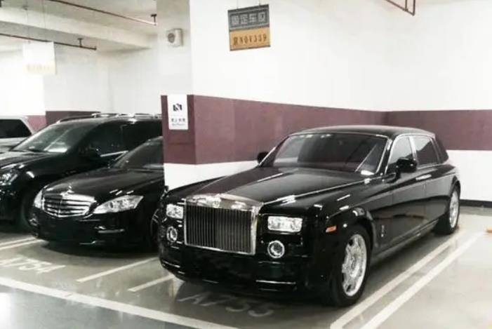 原创原包钢一把手落网记名下11套房因受贿爱上收藏985件宝贝