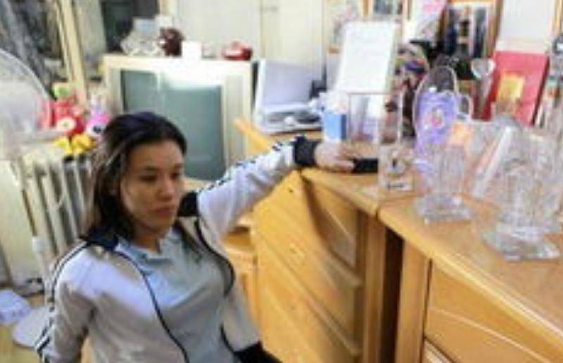 这场"保姆门"事件,引发了社会对桑兰现状的关注.