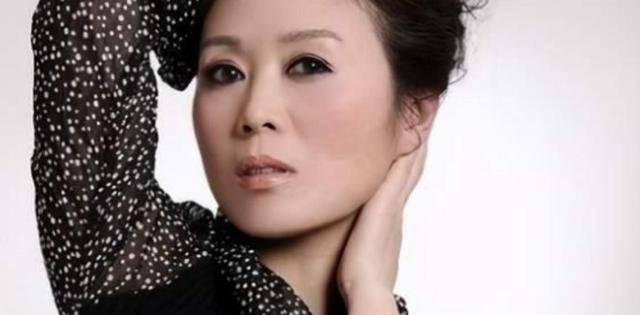 "黄梅戏金嗓子"吴琼:当初一个草率的决定,换来一生的痛苦