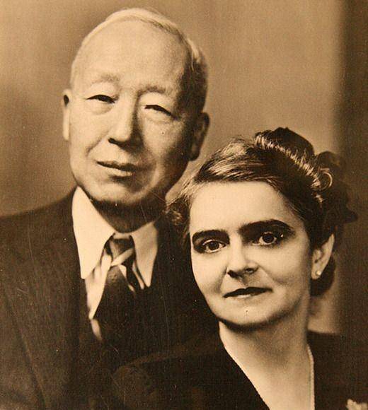 李承晚和他的外国老婆第三次战役,39军突破临津江,攻入韩国首都汉城.