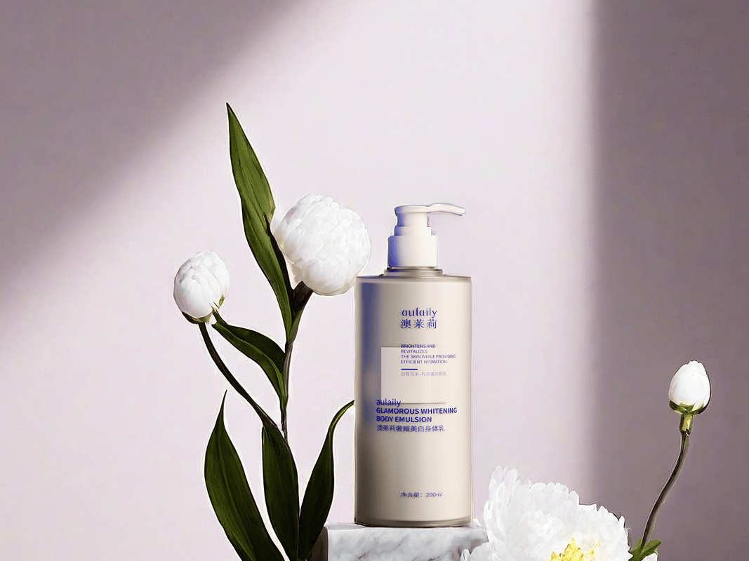 澳莱莉奢耀美白身体乳科技与自然的美白力量
