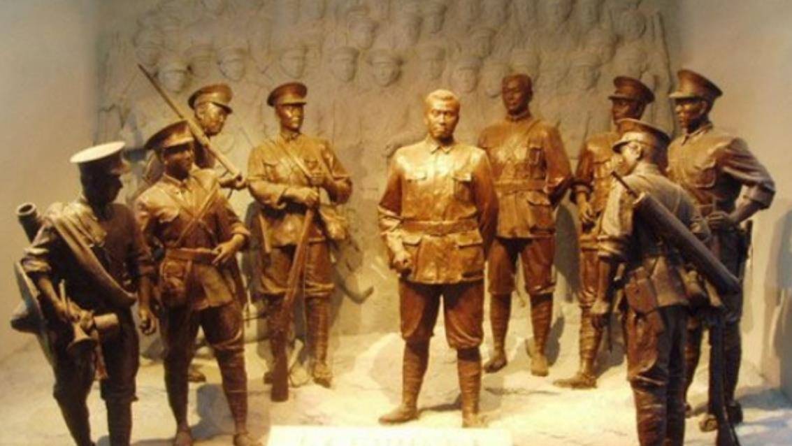 原创红军创始人之一牺牲时才26岁名列三十六军事家不死应是元帅