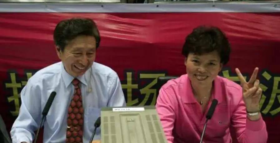 故事陈招娣葬礼上郎平泣不成声不久遵她期盼接手中国女排