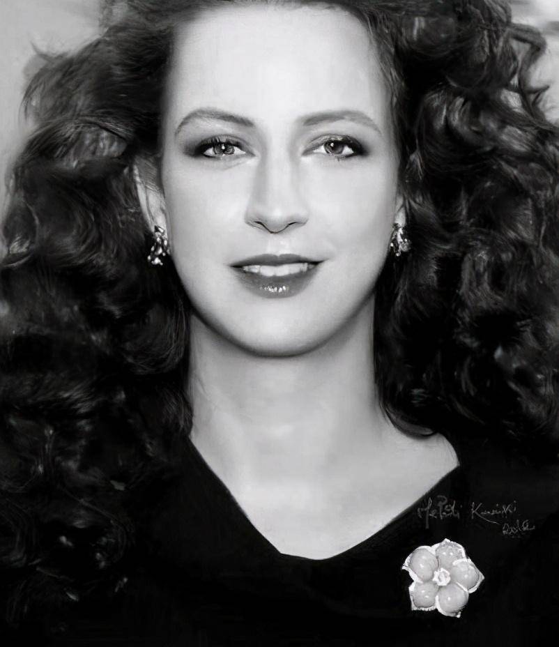 原创原创她是全球公认最美王妃多次拒绝嫁进王室如今宫斗失败婚姻破裂