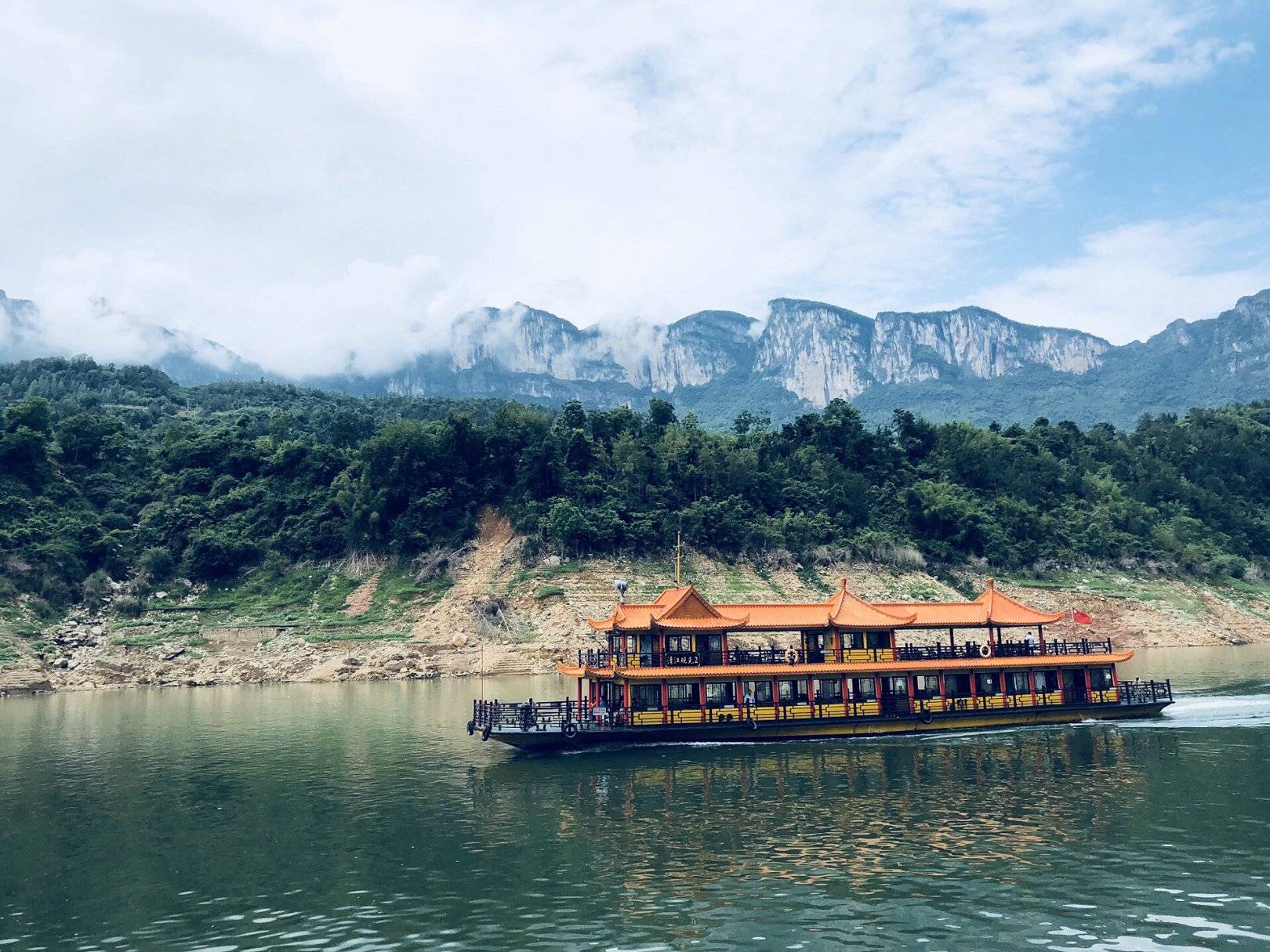 湖北恩施大峡谷旅游旅行社是多少钱这篇恩施旅游省钱攻略不要错过