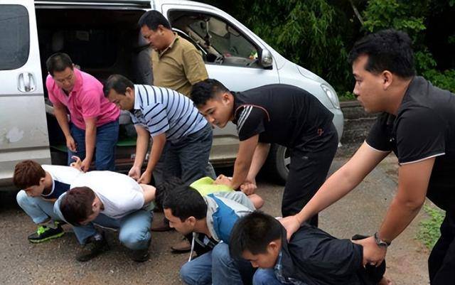 原创2001年祸害六盘水10余年的青龙帮覆灭黑老大赵元良仅判20年