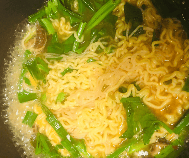 泡面科普:科普泡面的制作工艺、原料及加工技术-搜狐大视野-搜狐新闻