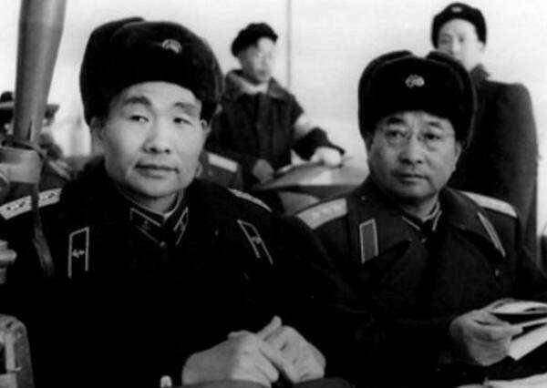 原创大将萧劲光的后代今何在?8个子女个个优秀,其中3个是将军