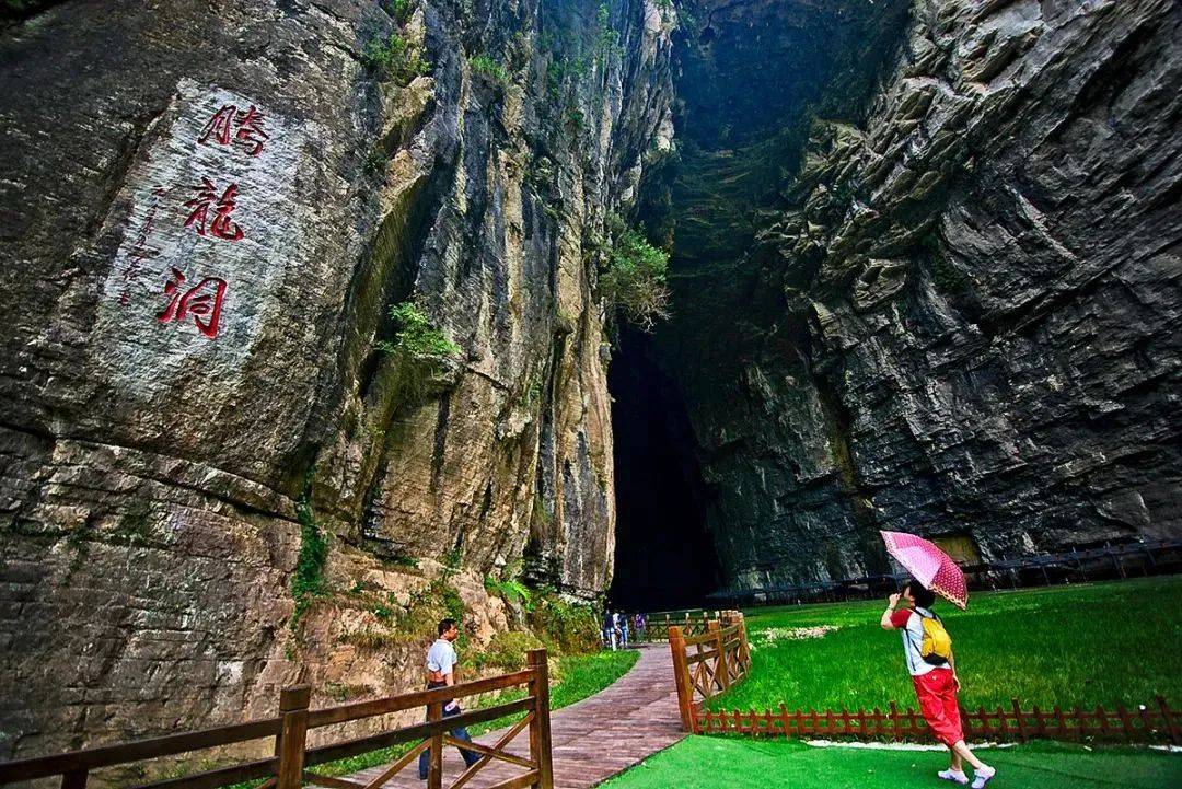 湖北恩施旅游攻略3天拼团必玩景点湖北恩施旅游攻略三天拼团攻略费用