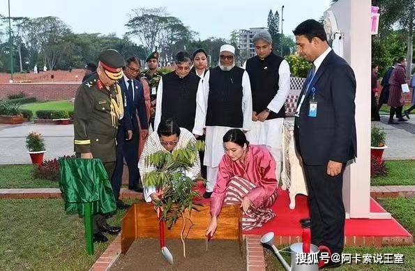 原创不丹王室确立王位继承权佩玛王后和四位王母平起平坐或因继承权