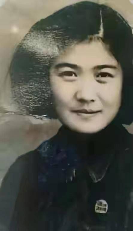 原创原创刘胡兰牺牲后偷埋荒地4年凶犯先后落网再迁墓地后人敬仰