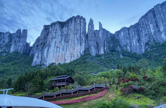 恩施鹤峰屏山峡谷旅游攻略,老人恩施游攻略_游客_美食_魅力