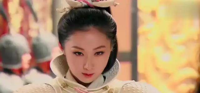 原创隋唐女将新月娥斩杀罗士信生擒程咬金为何却死于新婚之夜