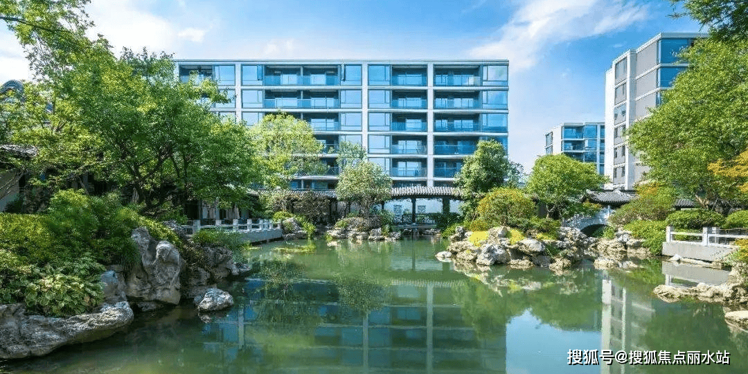 嘉兴城东绿城滨河鸣翠府