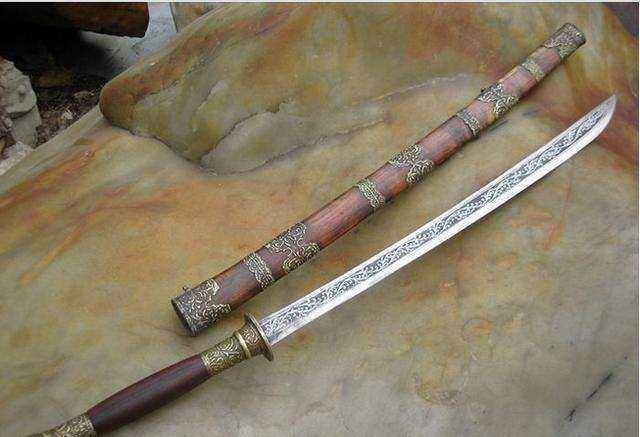 五,缅刀刀,是冷兵器时代的重要武器,在中国古代十八般兵刃中排位第一.