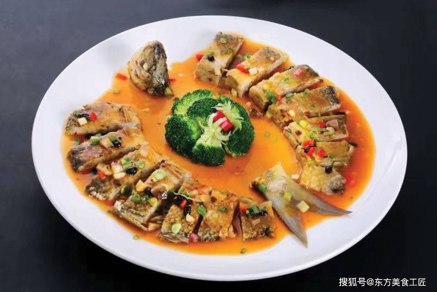 中华美食工匠梁锦辉顺德名厨中国烹饪大师