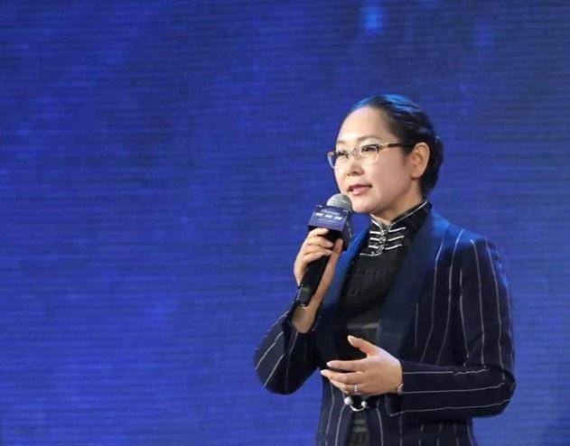 原创天津女富豪张荣华45岁丧夫一人撑起一片天为汶川武汉捐数亿