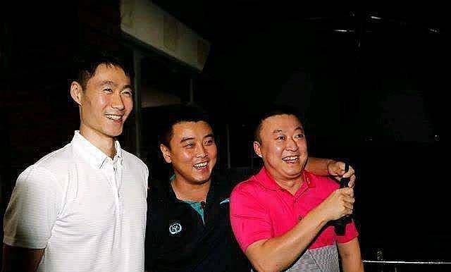 国乒冠军马琳前妻近况分得千万资产后嫁金融学霸带2娃住美国