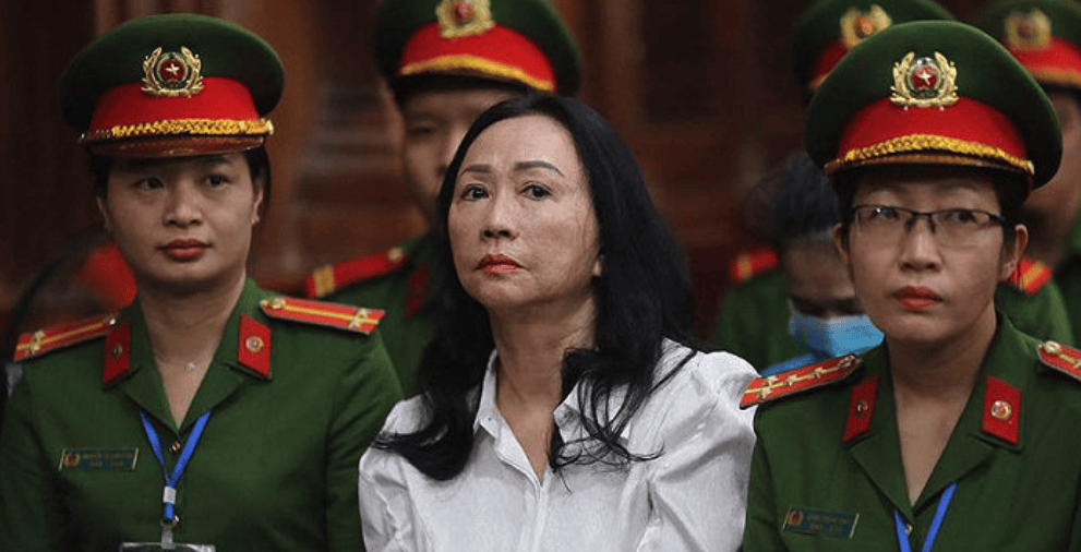 越南被判死刑女首富还需赔偿上千亿元