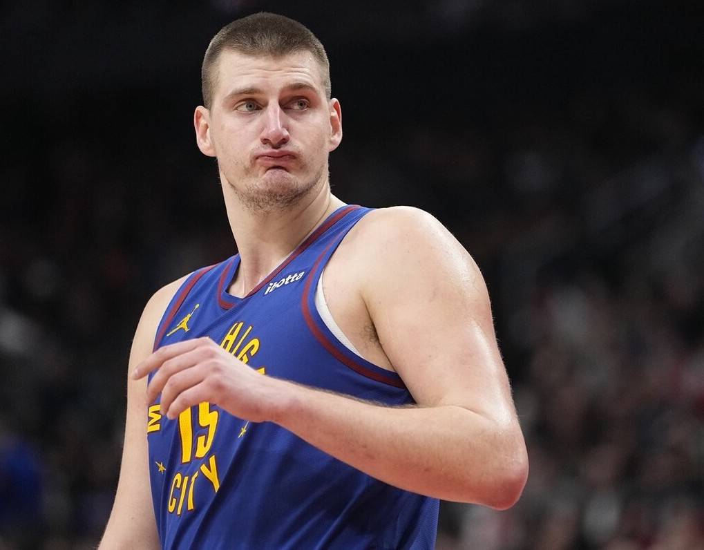 约基奇:历史前十?