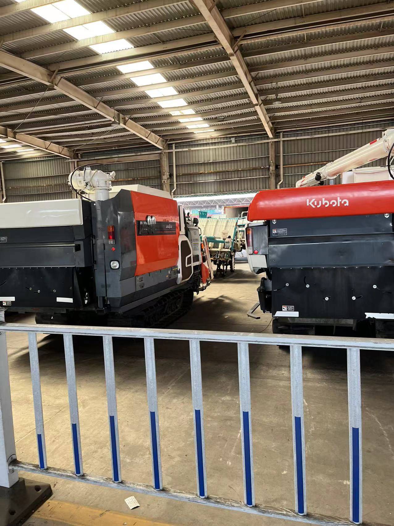 全喂入式联合收割机进口报关轻松上手清关流程详解进口零障碍