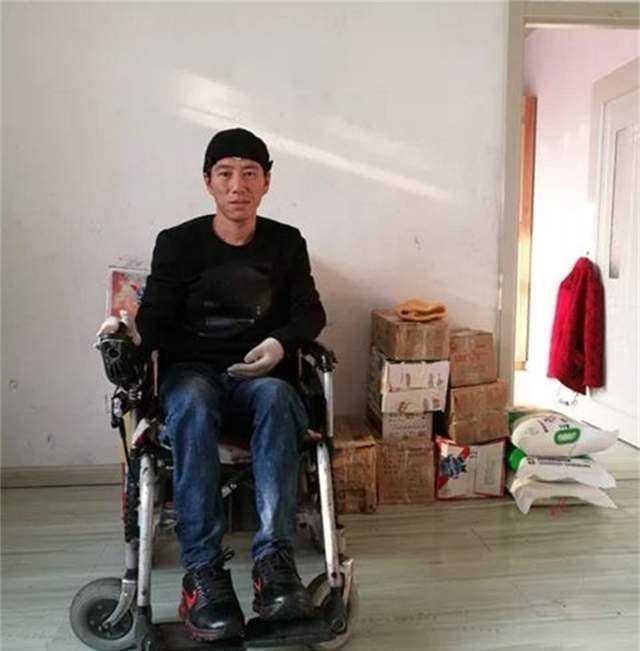 吉林一小伙因为一枚钥匙扣失去双腿和左臂生活陷入绝望