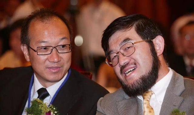 大胡子吴鹰,一手压着2位"中国首富",什么来头?_小灵通_马云_柳宗元