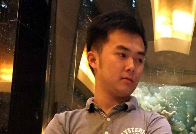 原创中国黑客界传奇人物带领8万人攻破白宫官网将国旗挂其首页