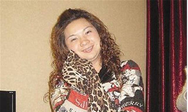 原创美容一次花百万燕窝当水喝曾经的厦门亿万富婆后来怎样