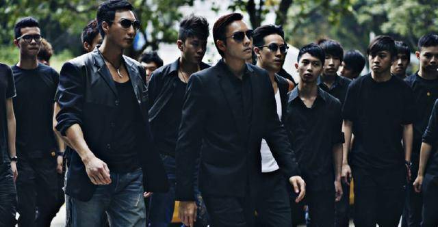 香港"贼王"抢劫运钞车,警察都拿他没办法,最后却栽在小弟手里_吴建东