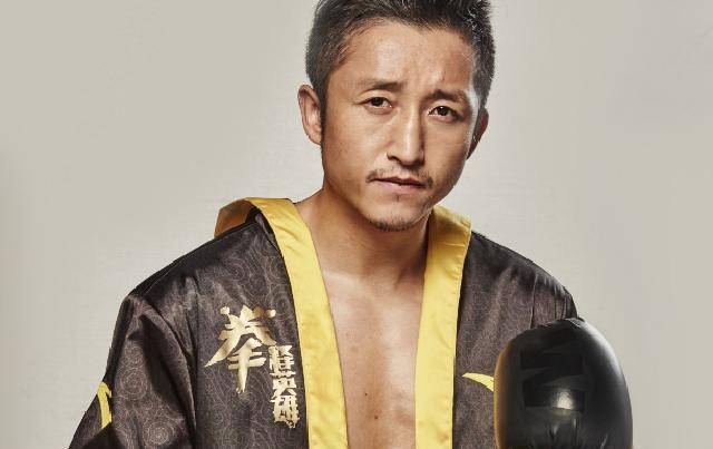 邹市明两次卫冕奥运冠军成为职业拳王和分手23次的女友结婚