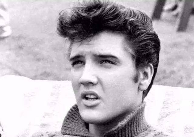 在1935年密西西比州贫困的小农场里,埃尔维斯?